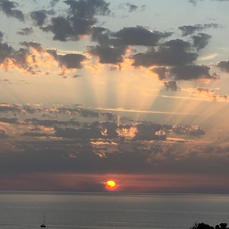 B&B Calata Di Soli Miniera dellʼArgentiera エクステリア 写真